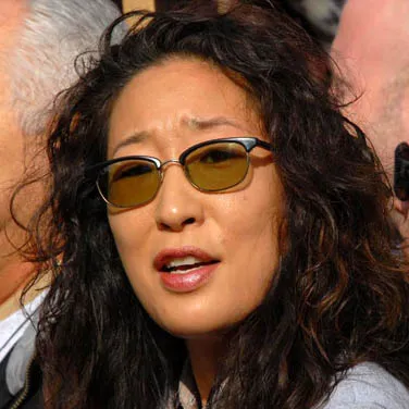 Sandra Oh
